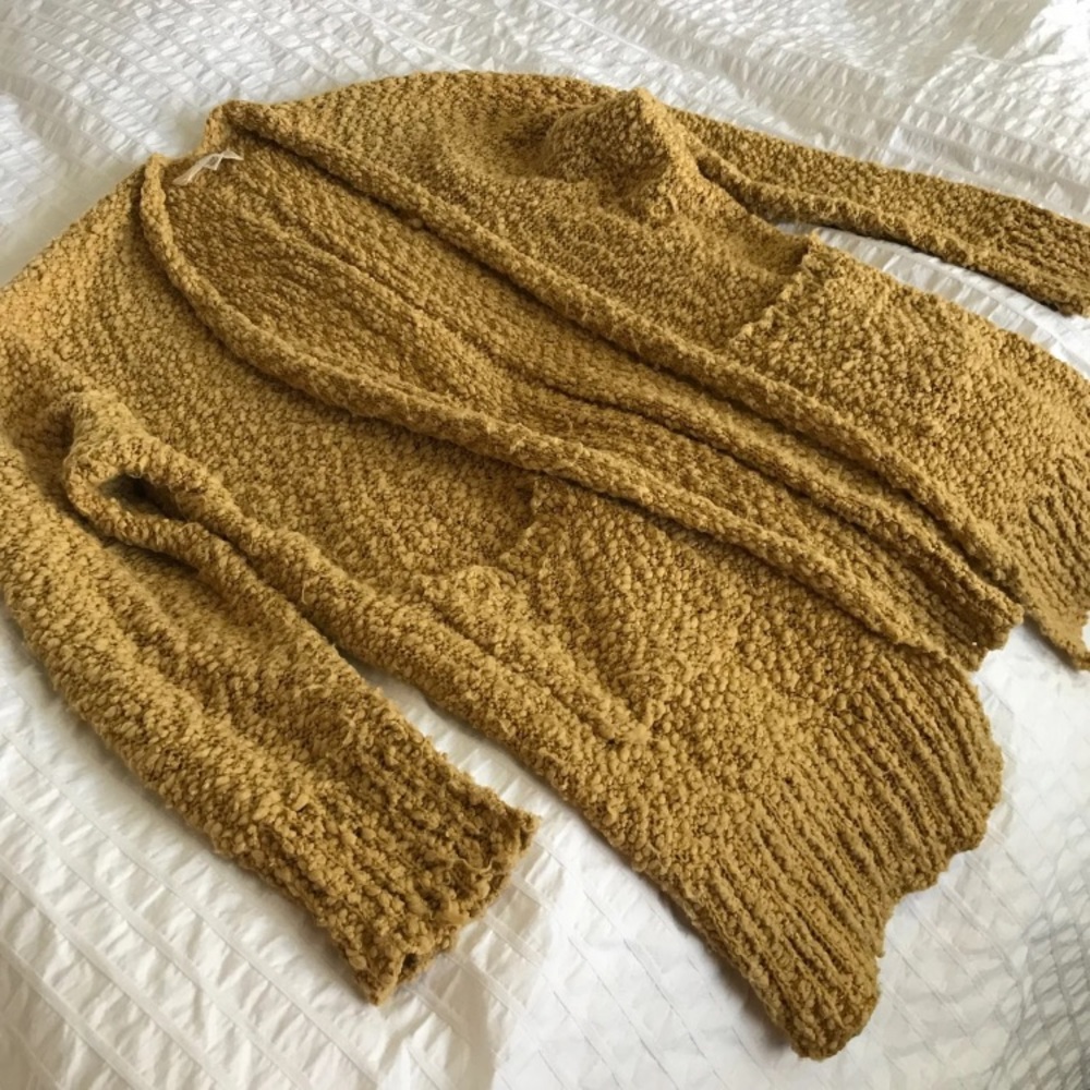 Chunky mustard colored cardigan